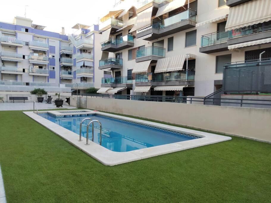 Апартаменты Residencial Azahar, Piscina Y Parking Gratis Монкофар Экстерьер фото